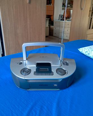 Radio Philips vintage con USB e lettore CD.
