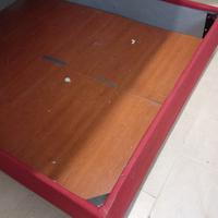 Letto matrimoniale con cassettone porta biancheria