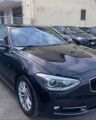 BMW 118D Sport  143cv (F20) 2 treni gomme Michelin