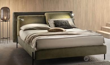 si vende letto matrimoniale e materasso 