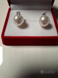 ORECCHINI CON ZIRCONI