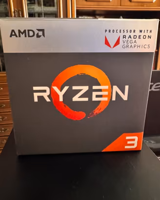 AMD Ryzen 3 2200G