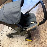 Passeggino Doona con base isofix