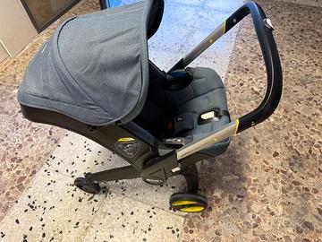 Passeggino Doona con base isofix