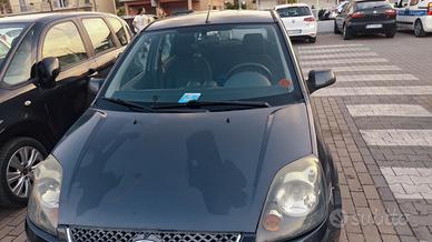  Ford fiesta Buon stato