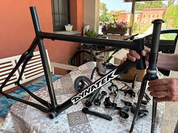 Telaio in carbonio Dynatek