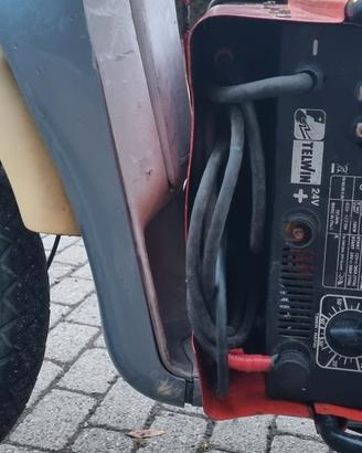 carica batterie professionale 