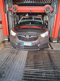 Opel crosland x
