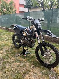 Husqvarna 250 te