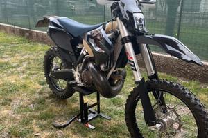 Husqvarna 250 te