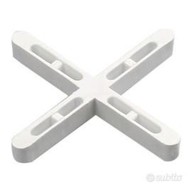 Distanziatori a X e T posa piastrelle