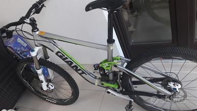bicicletta  mtb giant trance