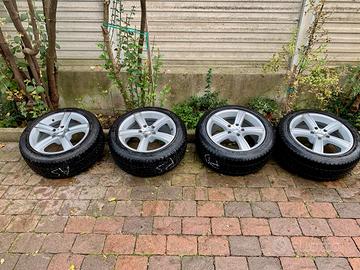 Cerchi in lega MOMO STRIKE SILVER 17"