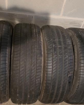 4 gomme estive 215/60r17 Michelin al 75%