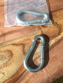 Moschettone campeggio tracking scout