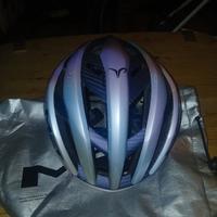 Casco bici da corsa MET TRENTA 3K carbon MIPS NEW 