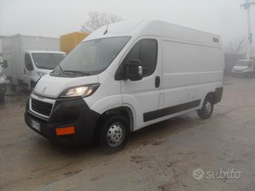 Peugeot Boxer L2H2 2.0 140 cv
