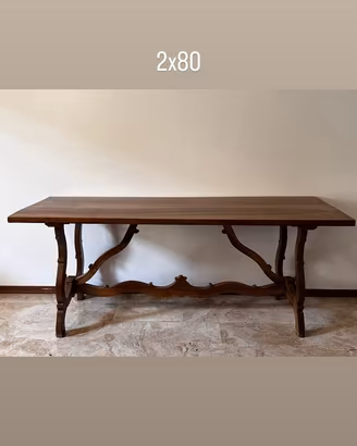 Tavolo fratino