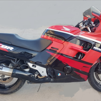 Cbr 1000f epoca