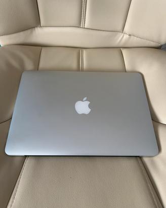 MacBook Pro 13”