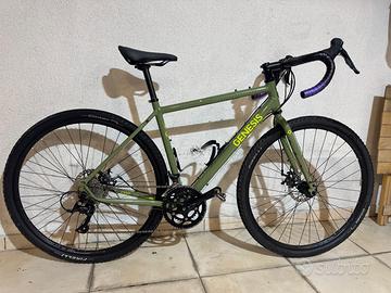 Genesis CDA 20 Gravel - Shimano Sora 2x9