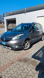 Renault Scenic Scénic XMod Cross 1.5 dCi 110CV