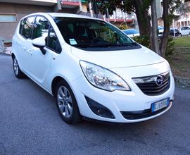 Opel Meriva 1.3 CDTI 95CV ecoFLEX Cosmo