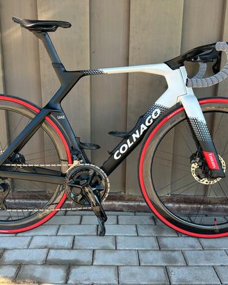 Colnago Y1RS disc Team UAE