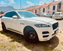 Jaguar f pace 2.0d 180cv 2017 come nuova