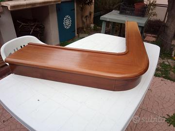 Mensola legno caminetto angolo
