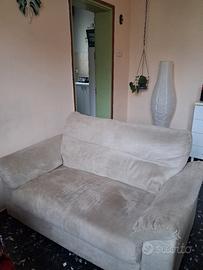 divano a due posti