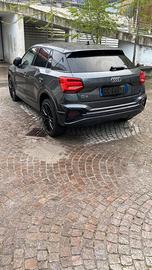 Audi Q2  Night Edition