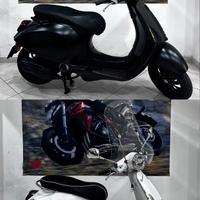 Vespa 50 nera o bianca