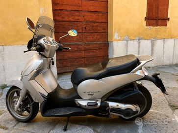 APRILIA SCARABEO 500