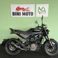 Husqvarna Svartpilen 401 - 2022 PARI AL NUOVO