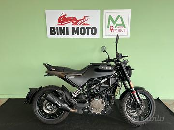 Husqvarna Svartpilen 401 - 2022 PARI AL NUOVO