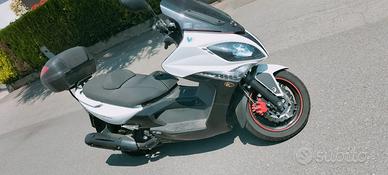 Kymco xciting 300