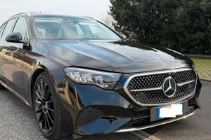 Mercedes-Benz E 220 d S.W. HYBRID diesel/elettrico
