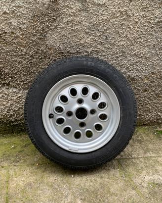Treno cerchi con gomme per Rover Mini MPI