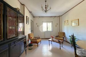 3 LOCALI A CASERTA