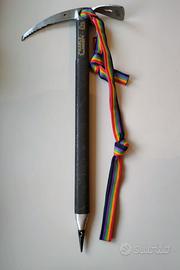 Piccozza Charlet Moser da alpinismo