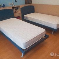 2 letti singoli, doghe in legno, materassi comfort