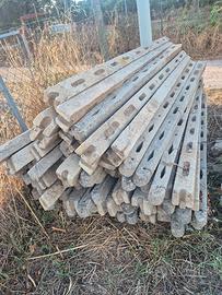 Paletti in cemento per vigneto