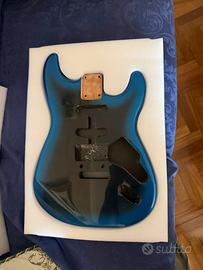 BODY BLU IN ONTANO PER FENDER STRATOCASTER