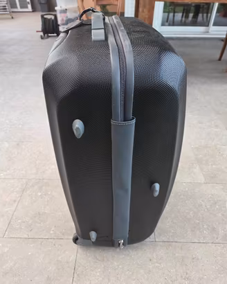 Grande valigia nero Samsonite, nuovo