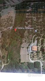 Terreno agricolo con possibilità di costruire