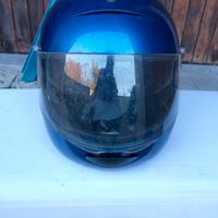  casco con mentoniera, 