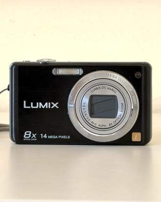 Fotocamera digitale anni 2010