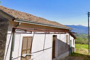 Casolare e Terreno