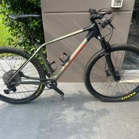 MTB Orbea Alma carbonio